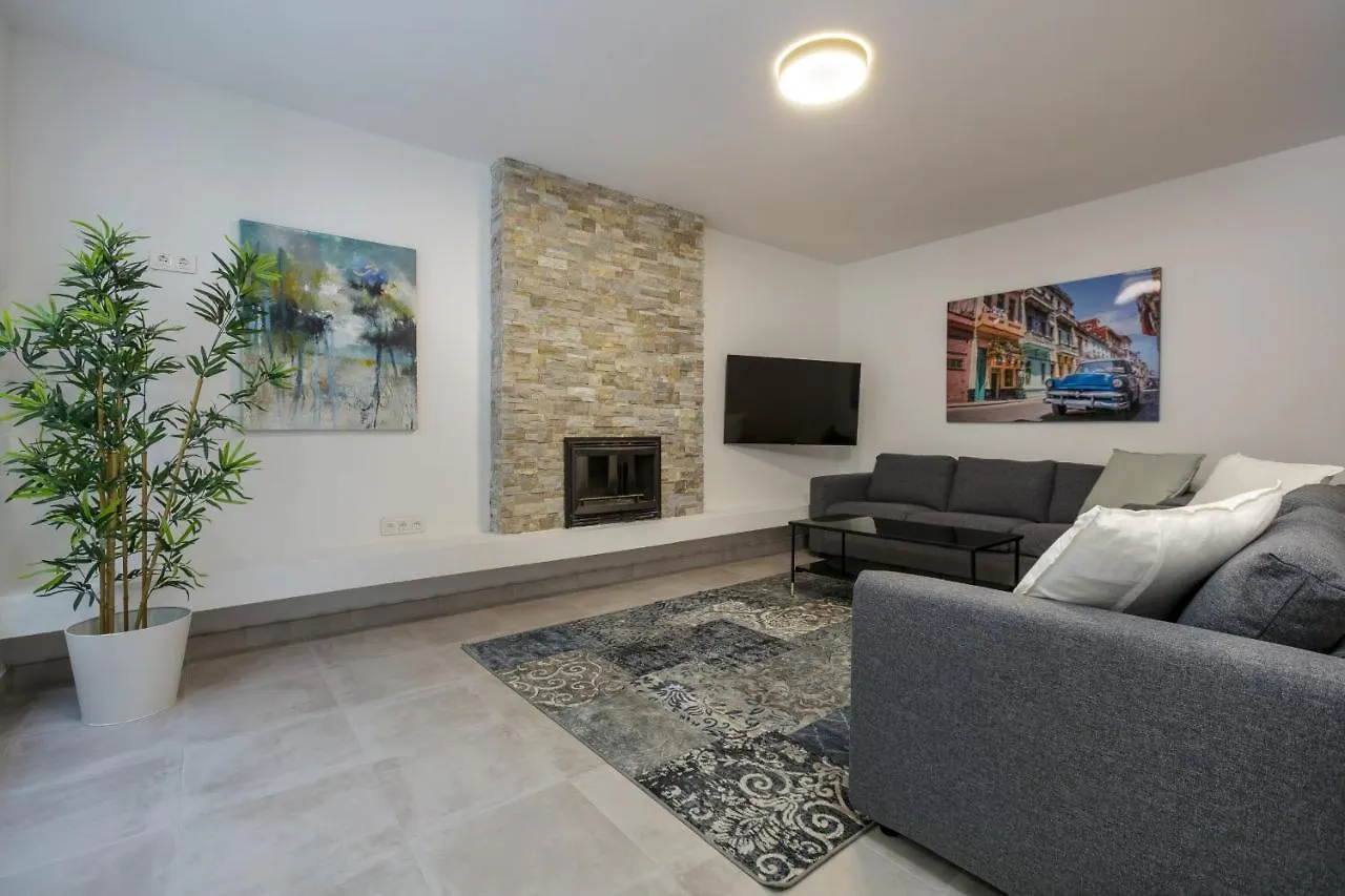 Villa La Perla Marbella Spain